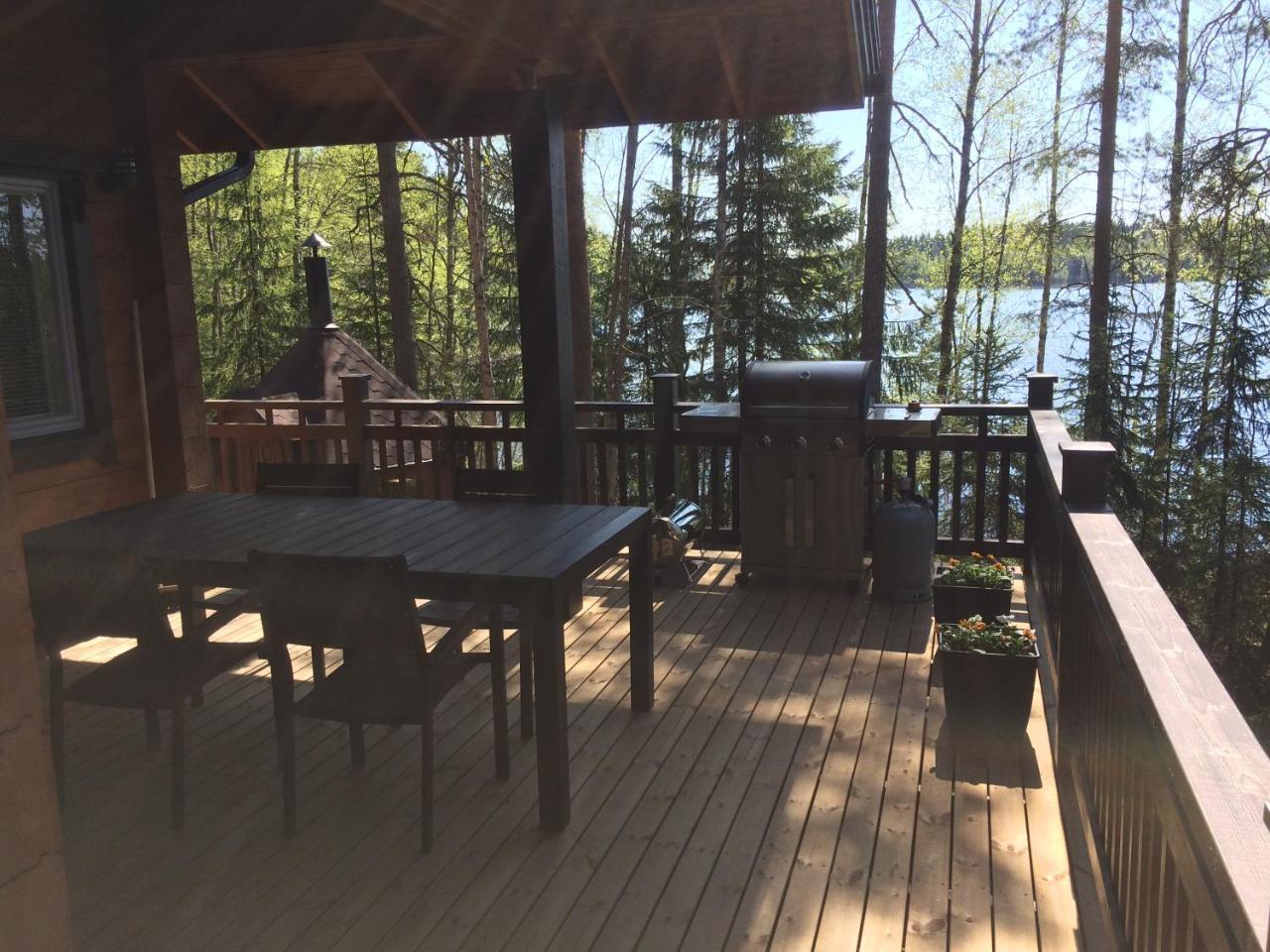 Vila Hyvoelaen Moekit Ähtäri Exteriér fotografie